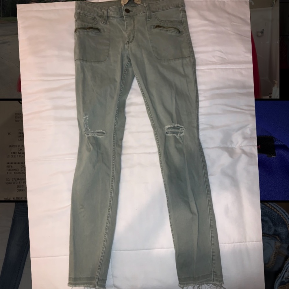 Hollister Pants